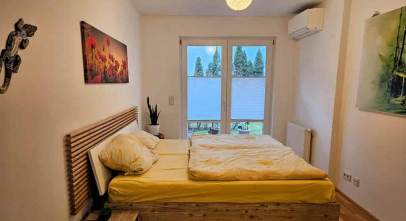 CHARMANTE EIGENTUMSWOHNUNG  MIT GARTEN IN TOP LAGE