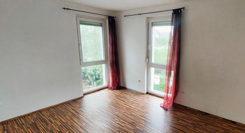 NEUWERTIGES DOPPELHAUS MIT ZWEI GETRENNTEN WOHNUNGEN IN GRÜNRUHELAGE