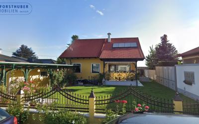 V E R K A U F T ! - Stilvolles Ziegelmassivhaus in Grünruhelage mit Pool in Trumau