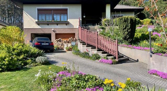 Verkauft - Gepflegtes Einfamilienhaus in absoluter Grünruhelage von Berndorf
