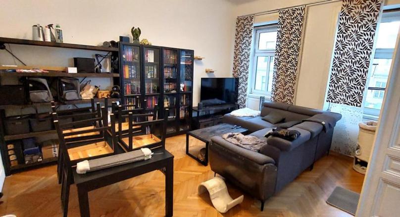 Renovierte Altbauwohnung nächst Viktor-Adler Mark - befristet vermietet