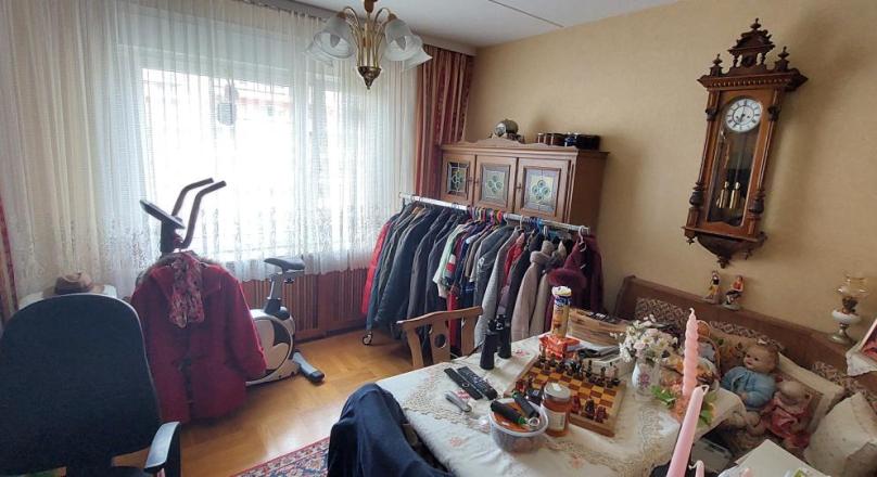 V E R K A U F T !WOHNUNGSVERKAUF MIT WOHNRECHT! 3 Zimmerwohnung mit Lift, Garage und Loggia zum Sensationspreis von 160.000,- 