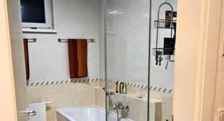 CHARMANTE EIGENTUMSWOHNUNG  MIT GARTEN IN TOP LAGE