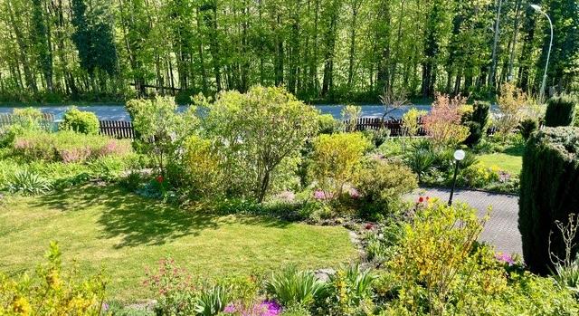 Verkauft - Gepflegtes Einfamilienhaus in absoluter Grünruhelage von Berndorf